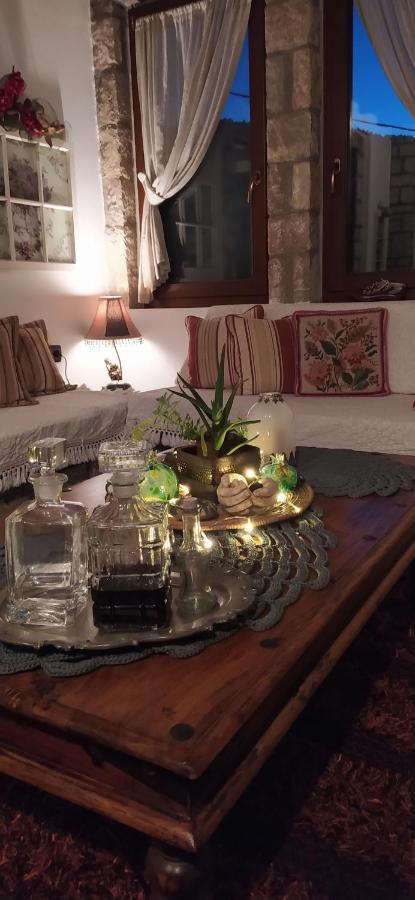 Guesthouse Petrino Pezoula Екстер'єр фото